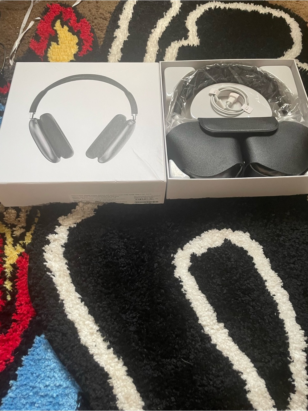 Apple AirPods Max - Silver and Black/ out of stock!